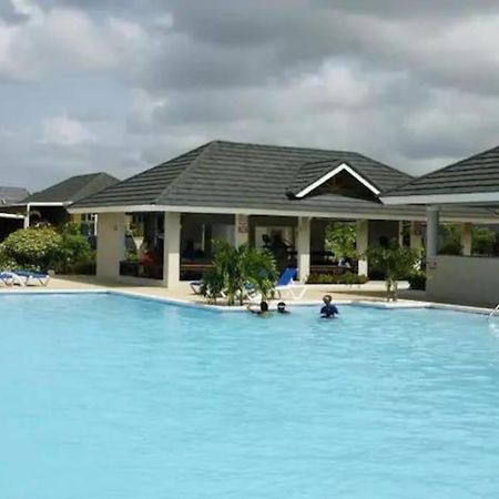 Sunset Palms & Villa Management Ltd Richmond Εξωτερικό φωτογραφία